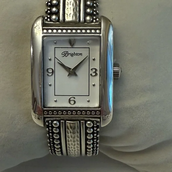 Brighton Telluride Cuff Watch
WONDERFUL GIFT!!!!! - Picture 2 of 16